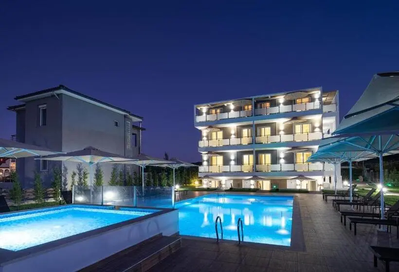ホテル Astra Sarti Luxury Suites