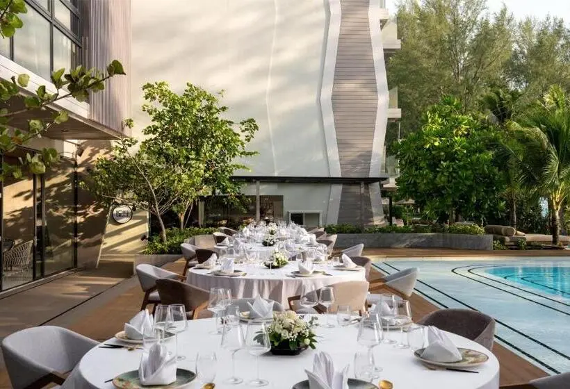 هتل Radisson Blu Resort, Phuket Mai Khao Beach
