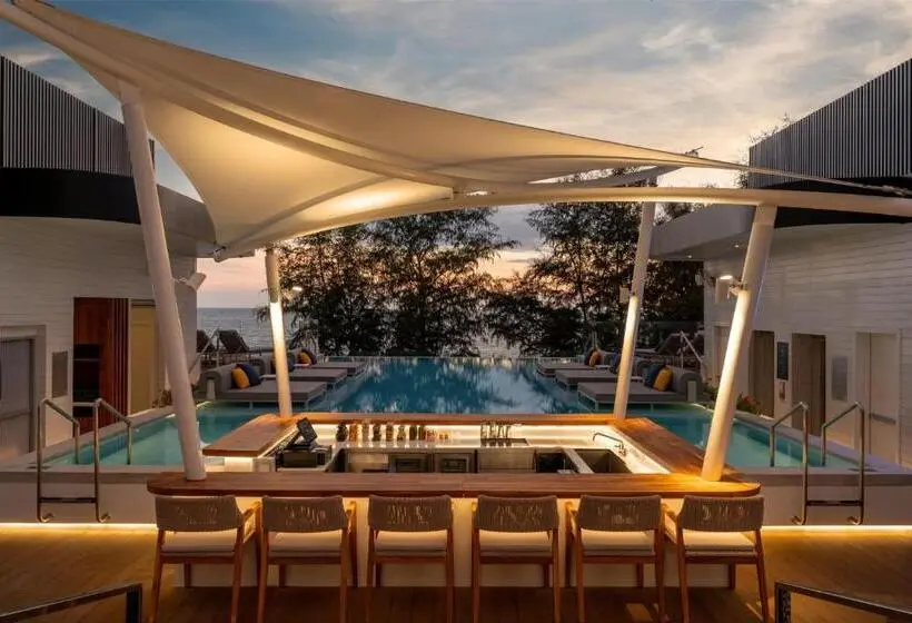 هتل Radisson Blu Resort, Phuket Mai Khao Beach