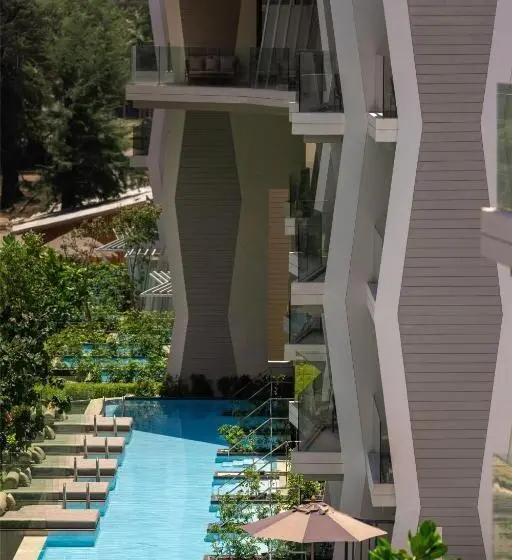 هتل Radisson Blu Resort, Phuket Mai Khao Beach
