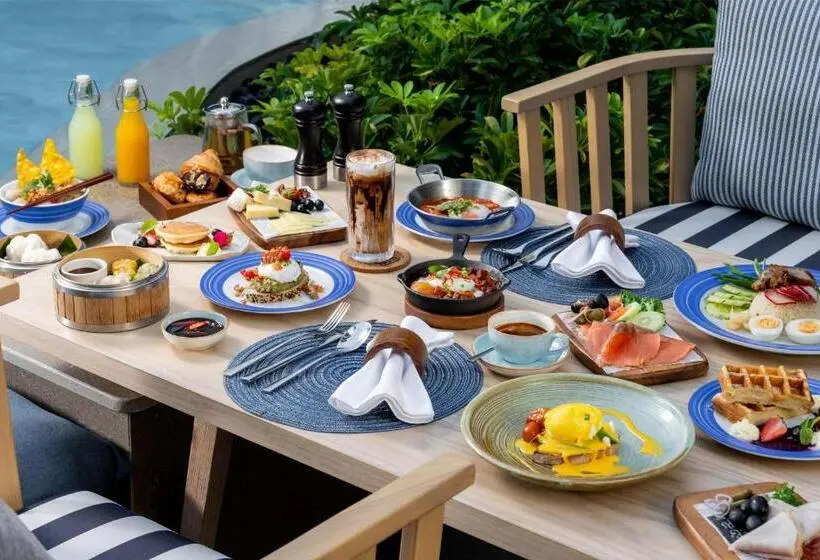 هتل Radisson Blu Resort, Phuket Mai Khao Beach