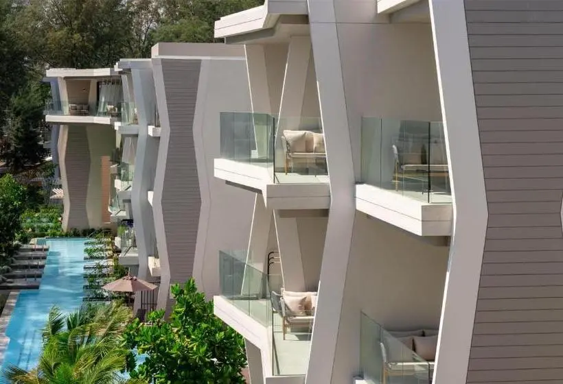 هتل Radisson Blu Resort, Phuket Mai Khao Beach
