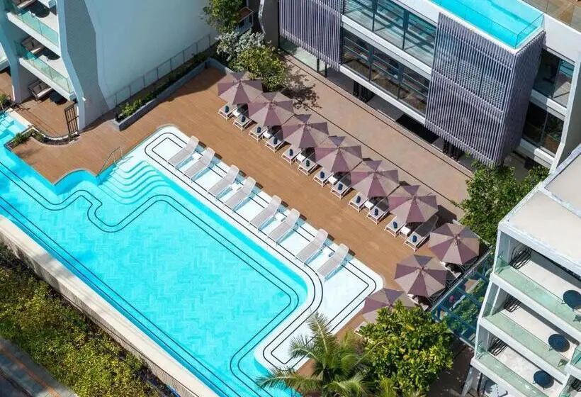 هتل Radisson Blu Resort, Phuket Mai Khao Beach