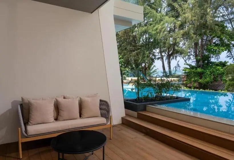 هتل Radisson Blu Resort, Phuket Mai Khao Beach