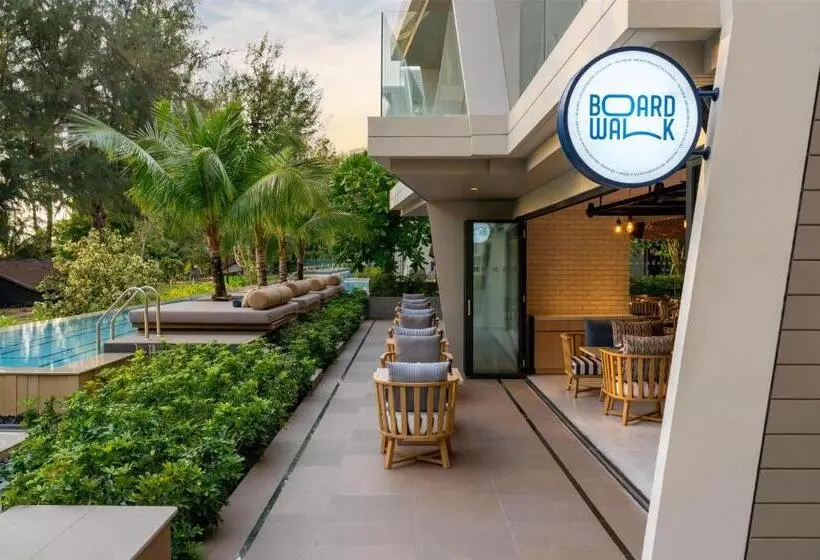 هتل Radisson Blu Resort, Phuket Mai Khao Beach