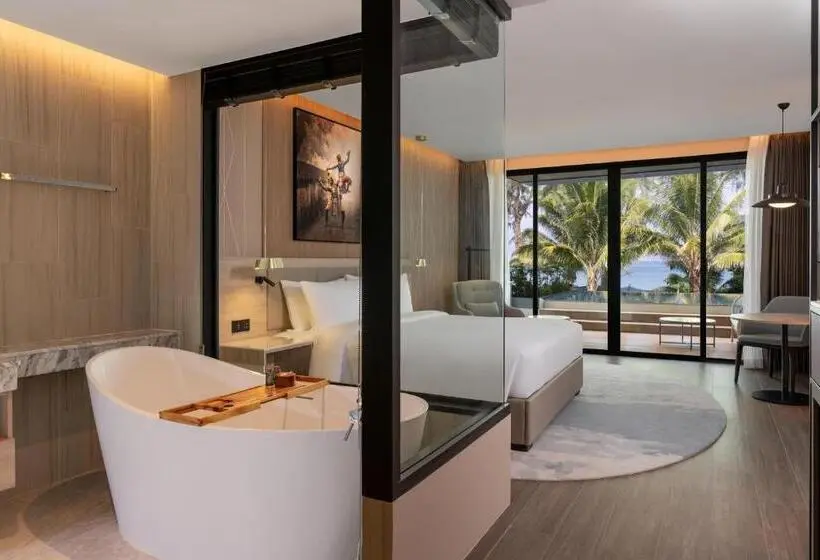 هتل Radisson Blu Resort, Phuket Mai Khao Beach
