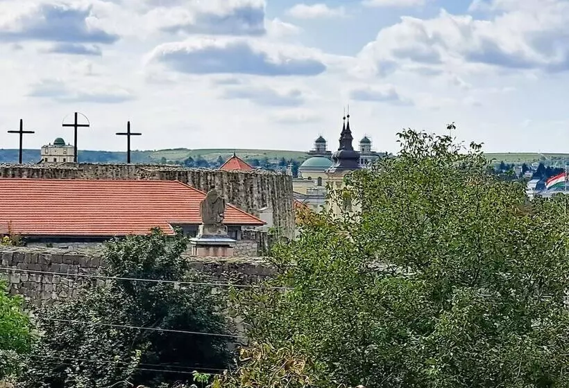 Orient Apartmanház