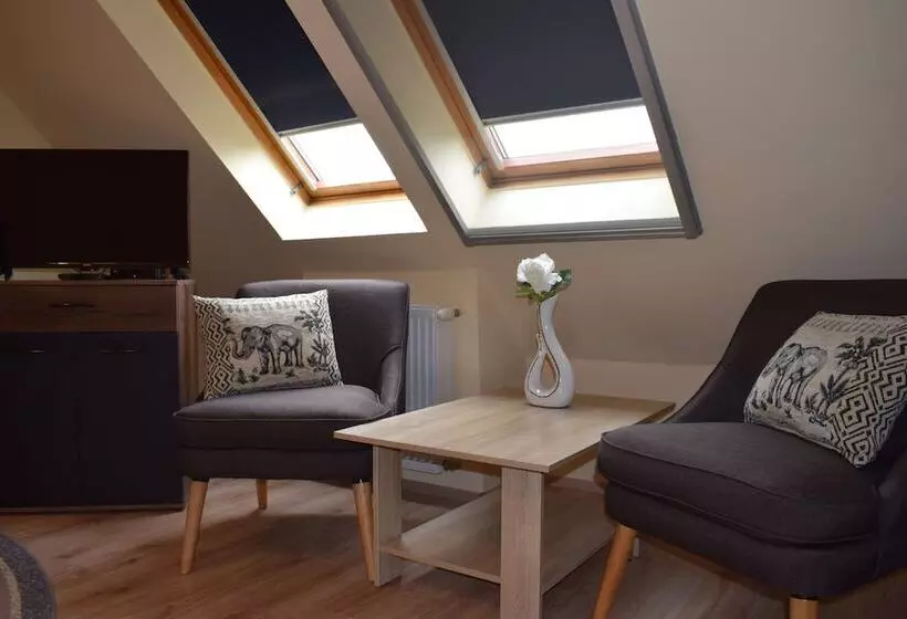 Orient Apartmanház