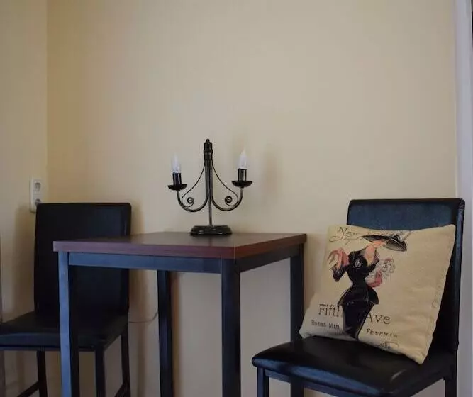 Orient Apartmanház