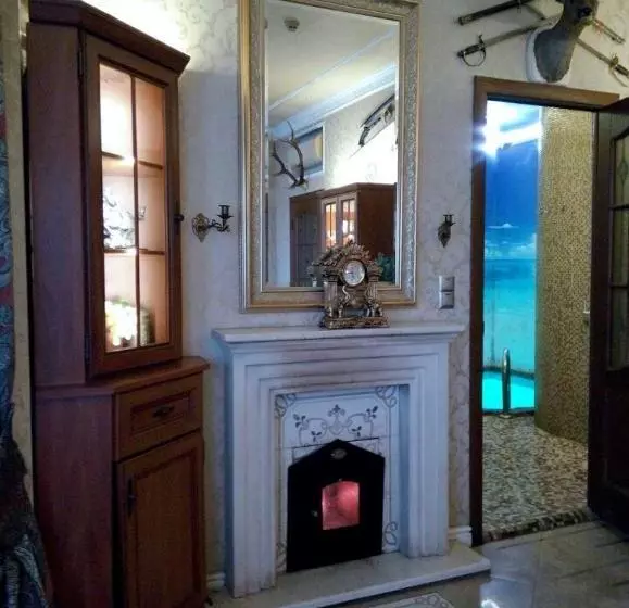 Apart Otel  Na Cherkasskoi
