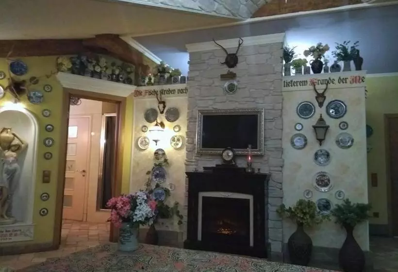 Apart Otel  Na Cherkasskoi