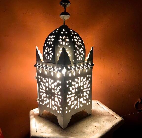 تختخواب و صبحانه The Bohemian Jungle