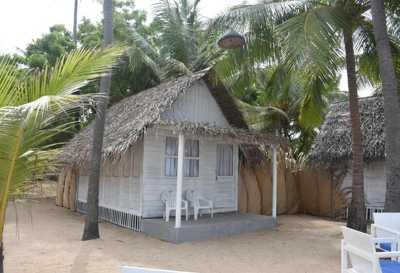 Hotel Alfresco Beach