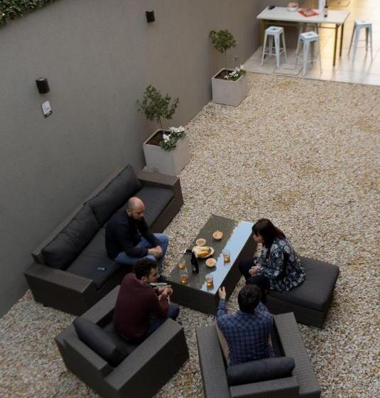 פנסיון Bernardino Hostel Boutique