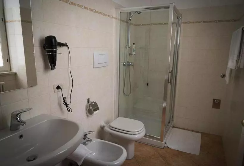 پانسیون Casa Al Lago