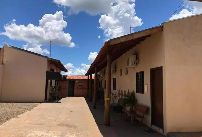 Majatalo Pousada Colorado