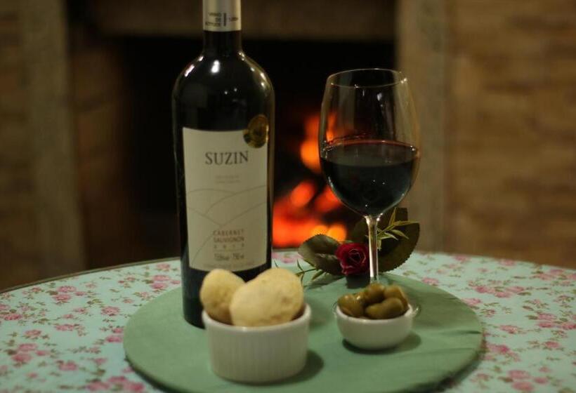 ペンション Pousada Encantos Da Serra