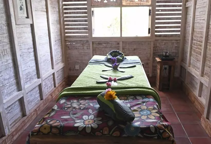 リゾートホテル Ayurvie Weligama  Ayurvedic Retreat By Thema Collection