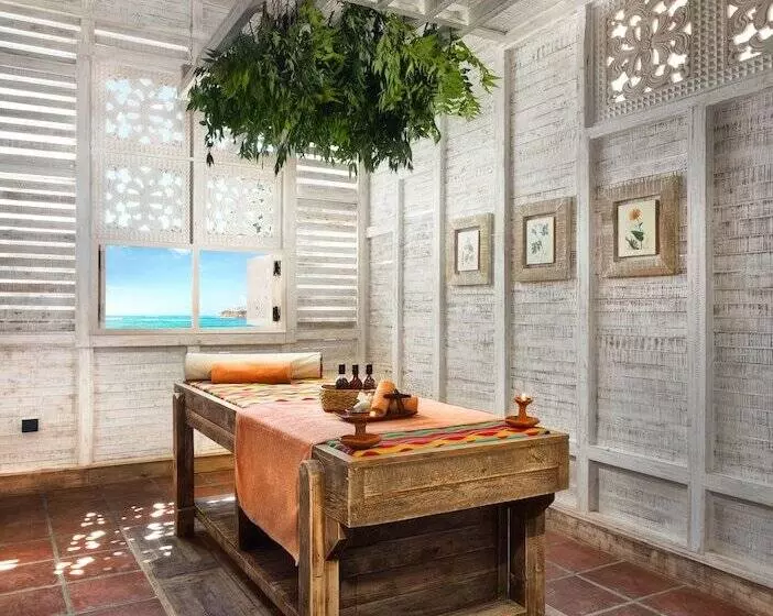 リゾートホテル Ayurvie Weligama  Ayurvedic Retreat By Thema Collection