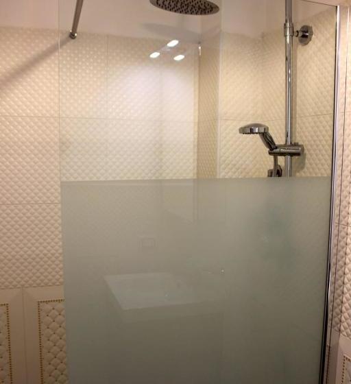 تختخواب و صبحانه D Aaragona 56