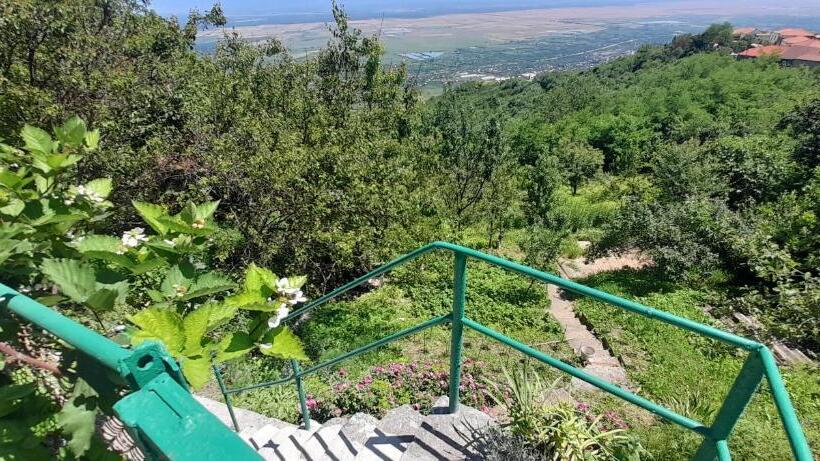 پانسیون Guesthouse Kiko