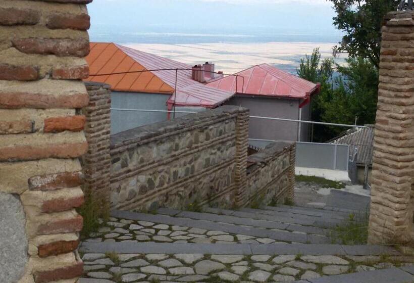 پانسیون Guesthouse Kiko