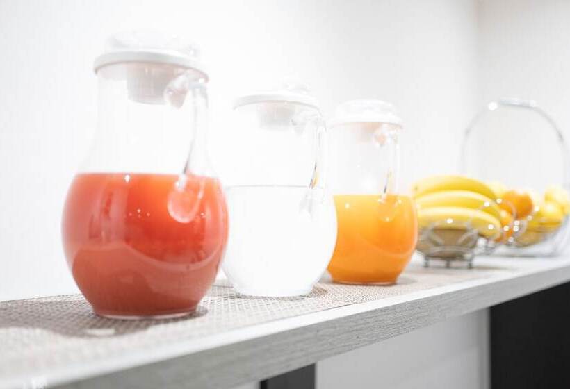 بنسيون Tropea Luxury & Charm