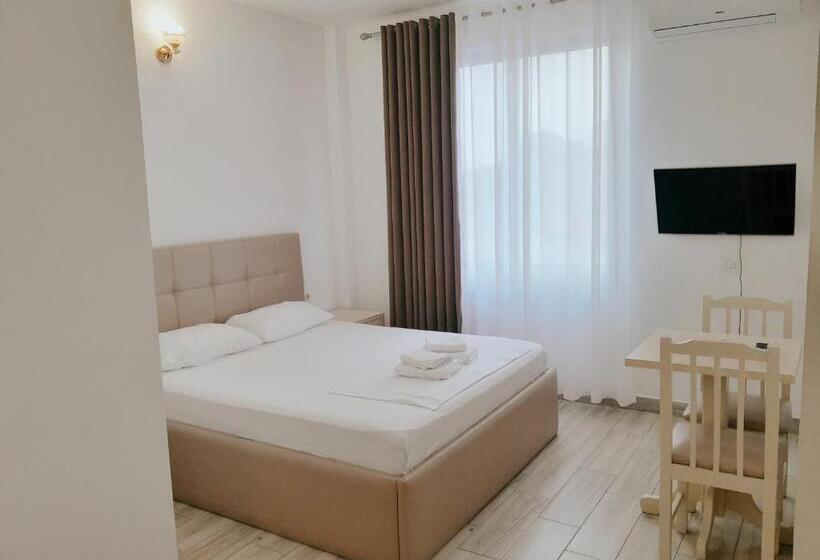 בית מלון כפרי Restaurant Univers