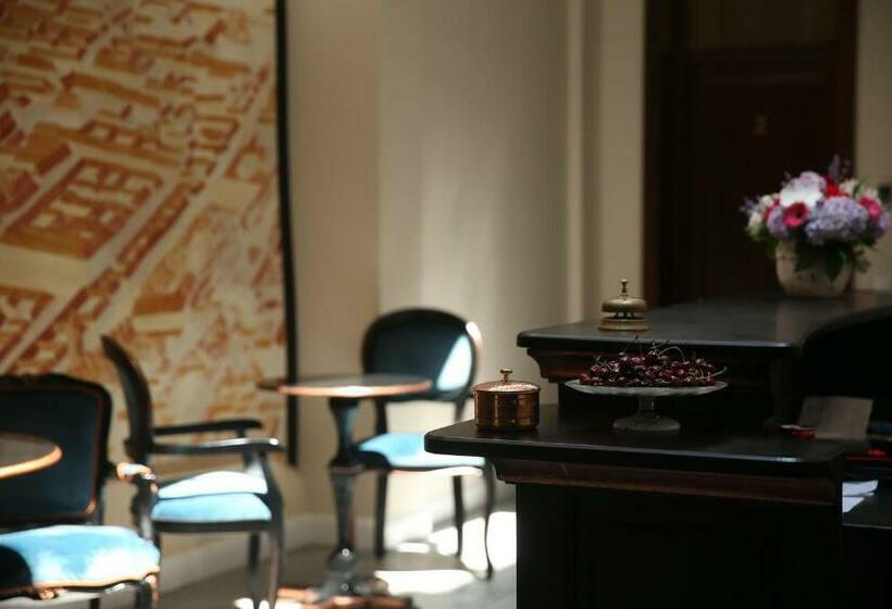 ペンション Artisans Boutique Villa