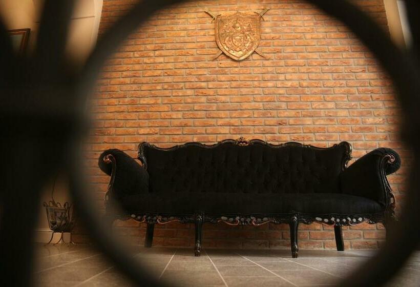 ペンション Artisans Boutique Villa