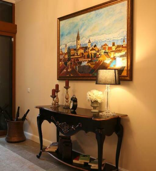 ペンション Artisans Boutique Villa