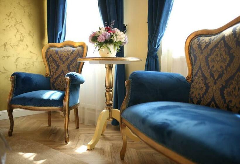 ペンション Artisans Boutique Villa