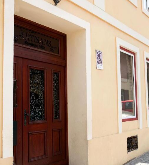 ペンション Artisans Boutique Villa