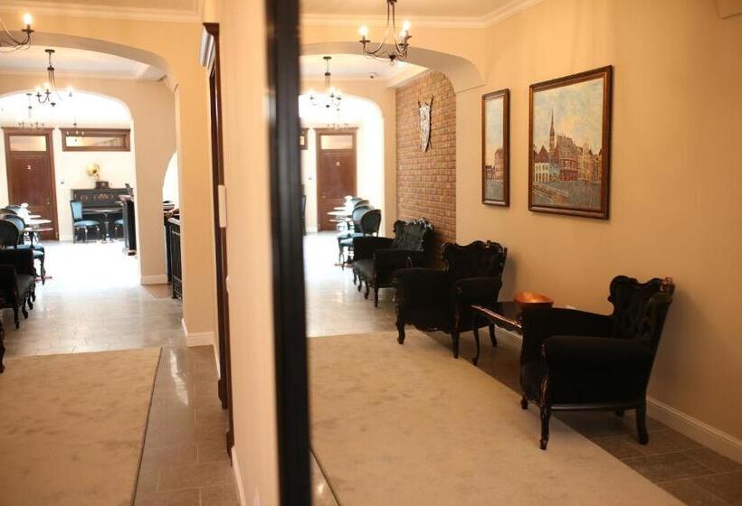 ペンション Artisans Boutique Villa