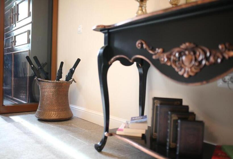 ペンション Artisans Boutique Villa