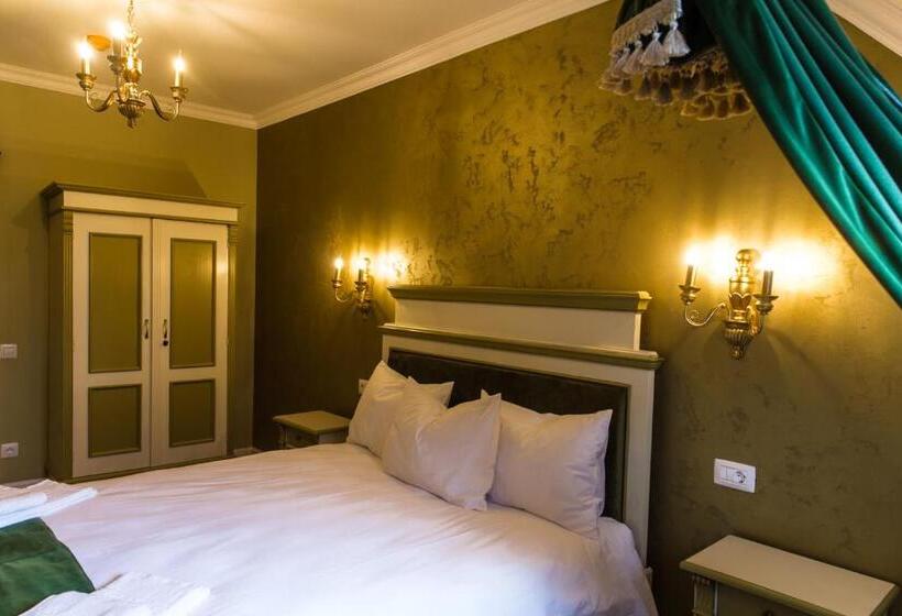 ペンション Artisans Boutique Villa