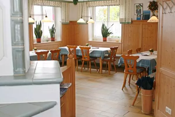 Retkeilymaja Gasthof Lindenwirt