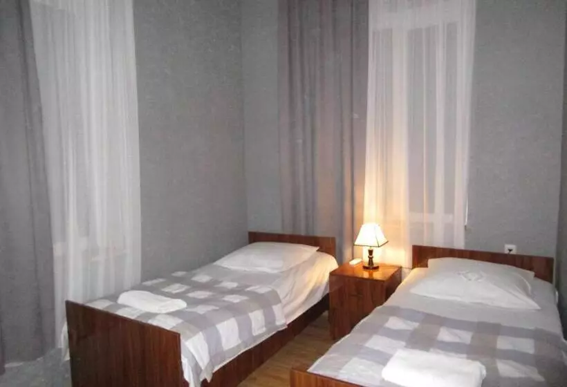 پانسیون Guest House T&n