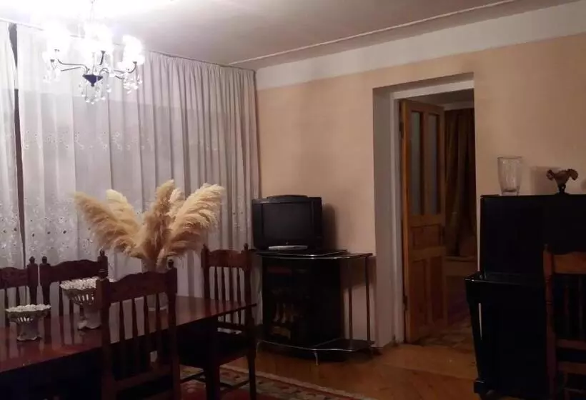 پانسیون Guest House T&n