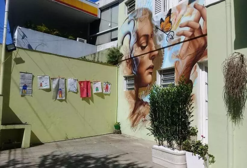 پانسیون Hospedaria   A Casa Café Arte   Valores Acessíveis