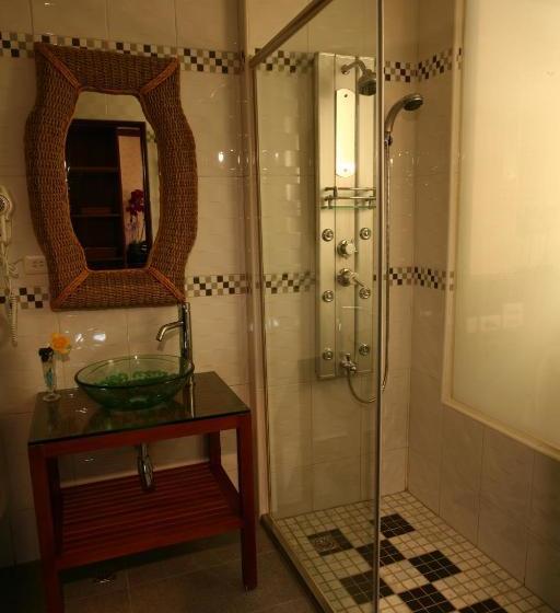 تختخواب و صبحانه Moonlight Ocean