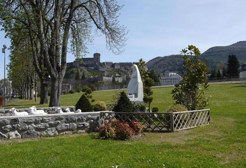 בית מלון כפרי Hôtel Saint Charles