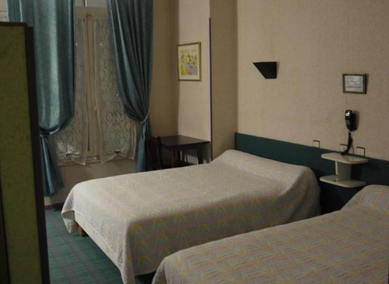 בית מלון כפרי Hôtel Saint Charles