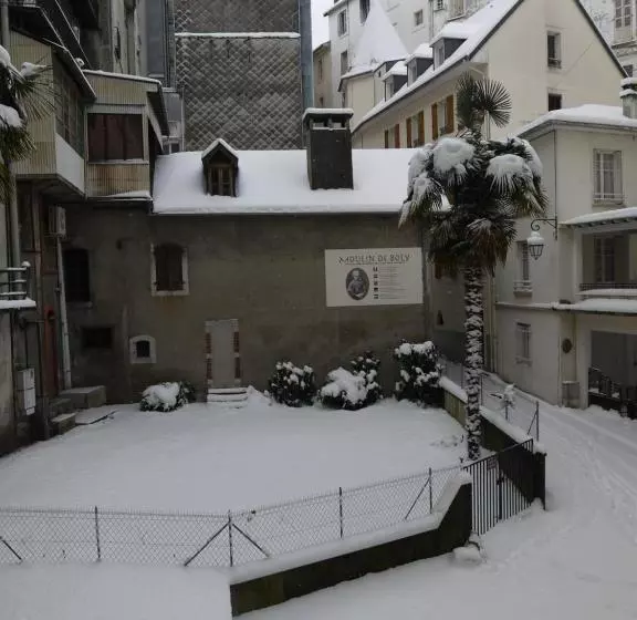 هتل Hôtel Saint Charles