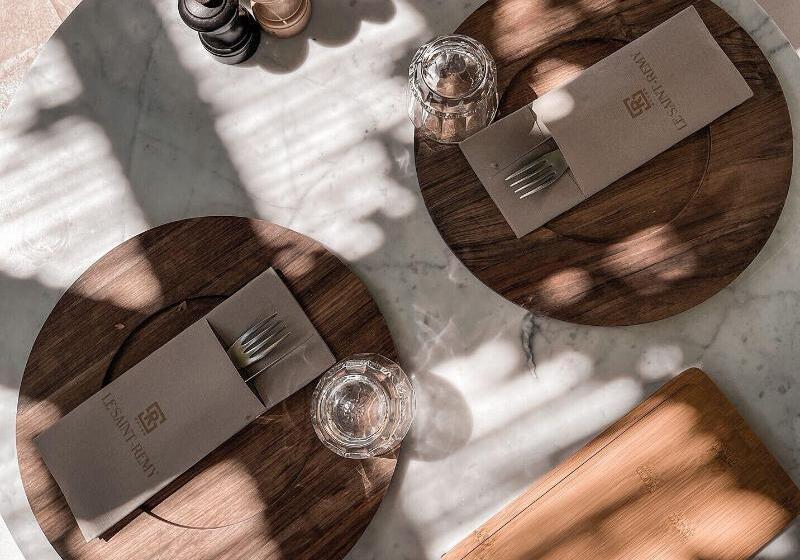 هتل Le Saint Remy