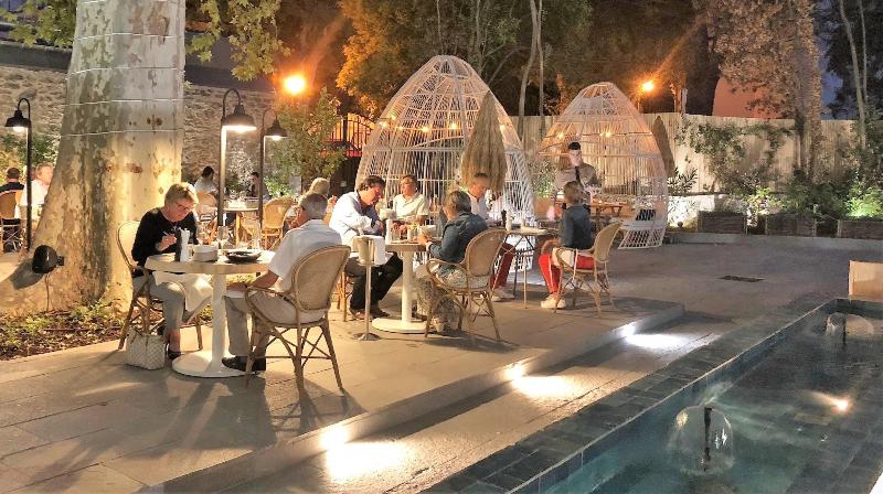 هتل Le Saint Remy