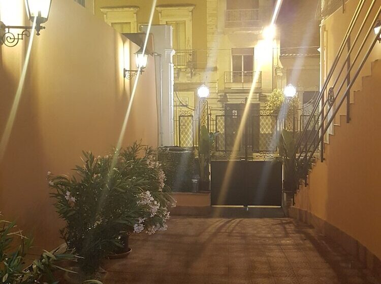 פנסיון Affittacamere La Campana