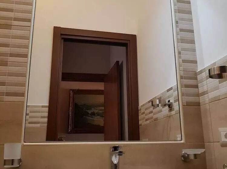 پانسیون Affittacamere La Campana