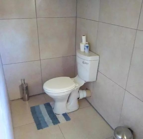 ペンション Victoria Oaks Guesthouse