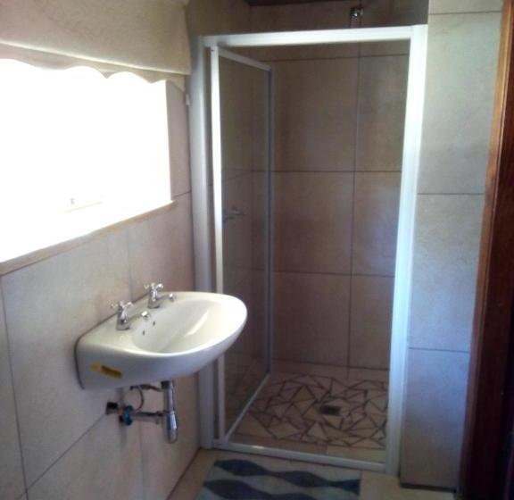 بنسيون Victoria Oaks Guesthouse